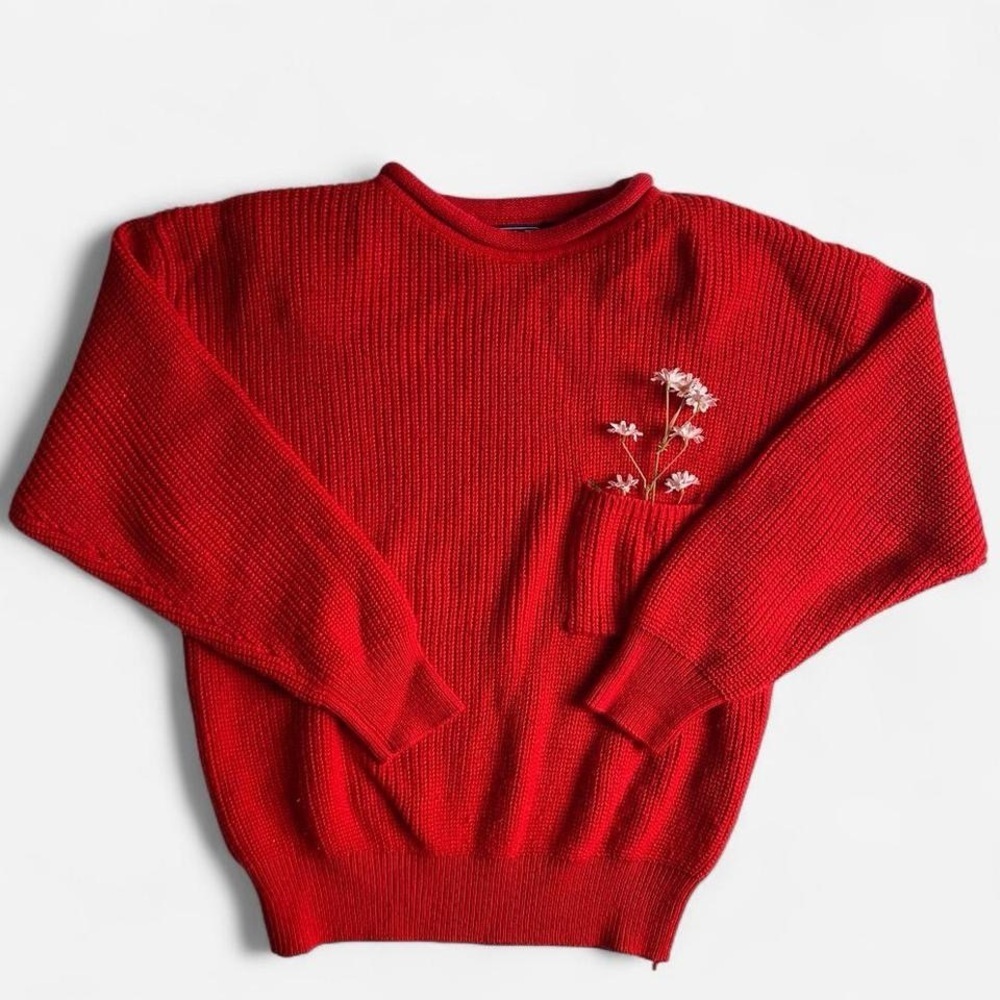 Vintage red sweater w/front pocket